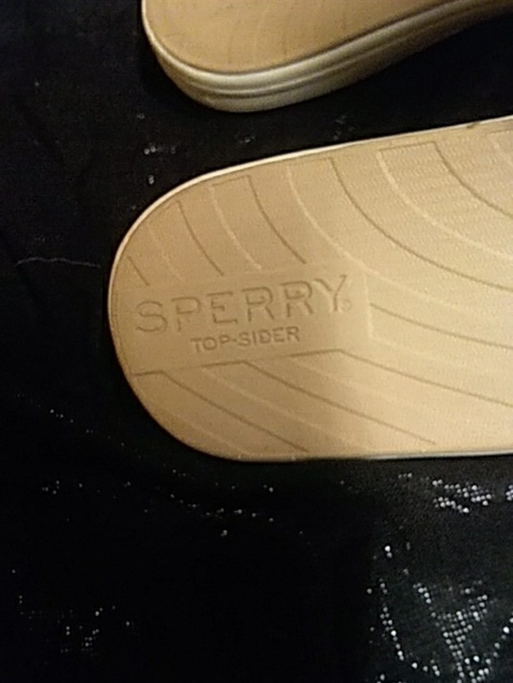 Sperry Beige and Gold Thong Sandals - Picture 3 of 4